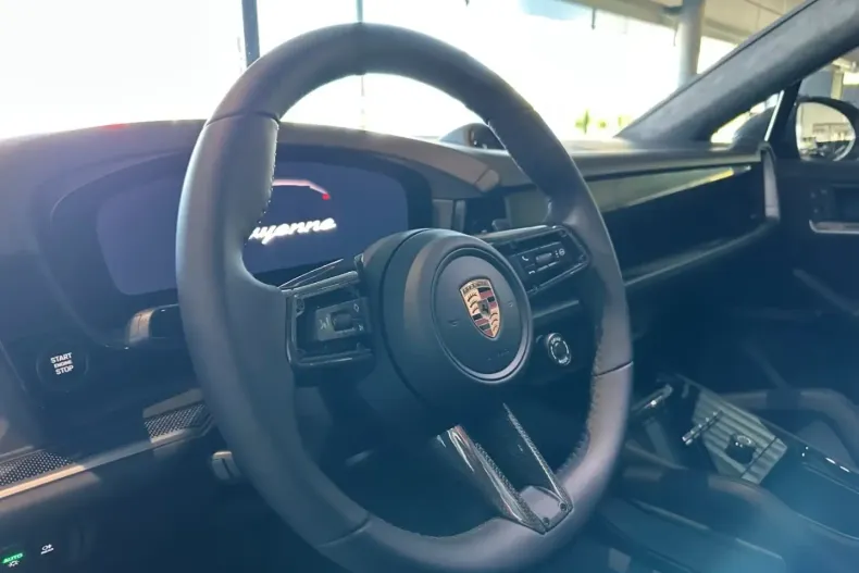 Porsche Cayenne din 2025 cu 9.000 km - oferta POR115375 - foto 5