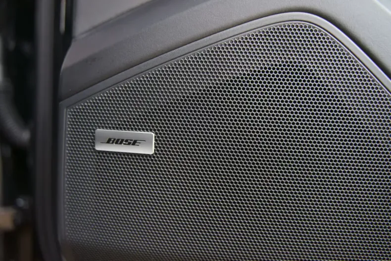 Porsche Cayenne din 2025 cu 9.999 km - oferta POR115376 - foto 4