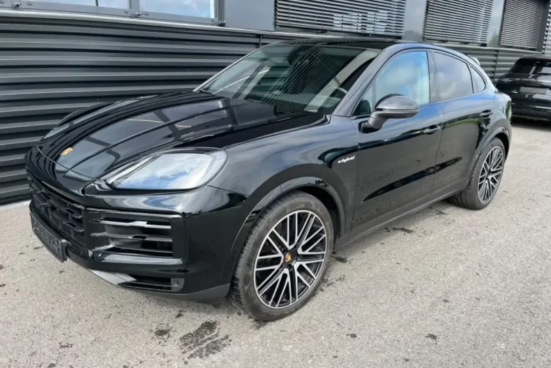 Porsche Cayenne din 2025 cu 7.800 km - oferta POR115383 - foto 1