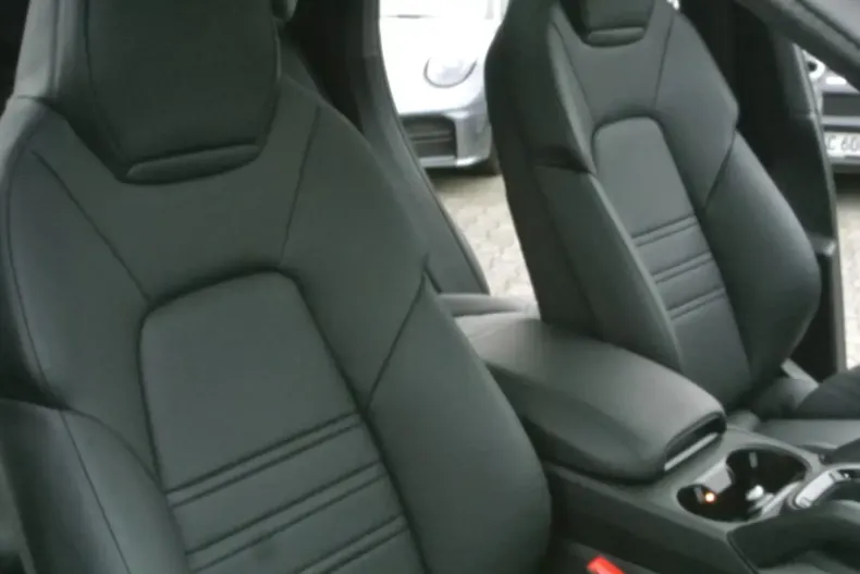 Porsche Cayenne din 2025 cu 3.400 km - oferta POR115394 - foto 5