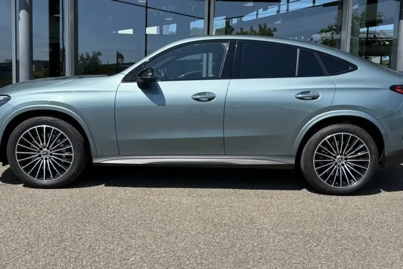 Mercedes-Benz GLC 450 din 2024 cu 19.900 km - oferta MER115403 - foto 5