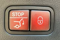 Mercedes-Benz GLC 450 din 2024 cu 19.900 km - oferta MER115403 - foto 17