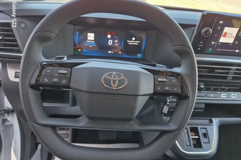 Toyota Proace (Verso) din 2024 cu 562 km - oferta TOY115404 - foto 14