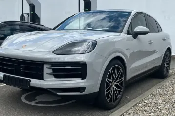Porsche Cayenne din 2025 - oferta POR115405