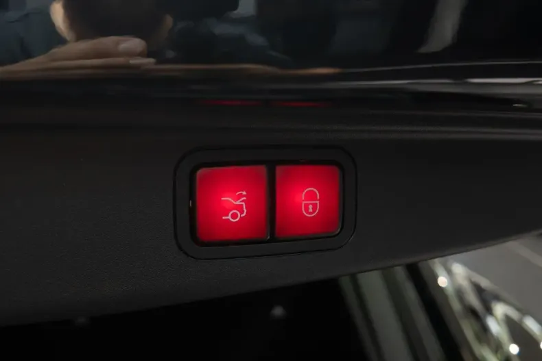 Mercedes-Benz AMG GT din 2024 cu 27.690 km - oferta MER115409 - foto 27