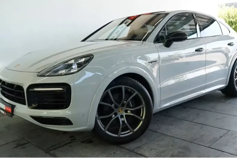 Porsche Cayenne din 2025 cu 1.900 km - oferta POR115410 - foto 1