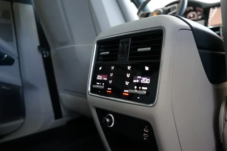 Porsche Cayenne din 2025 cu 1.900 km - oferta POR115410 - foto 17