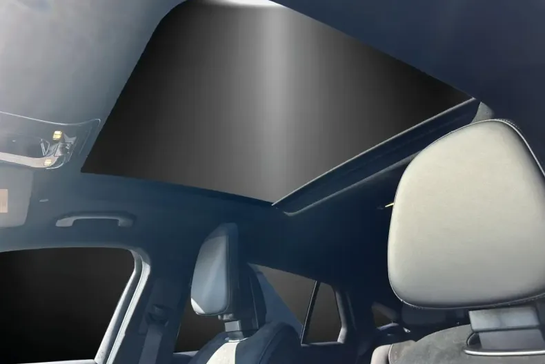 Mercedes-Benz GLC 220 din 2025 cu 10.000 km - oferta MER115417 - foto 15