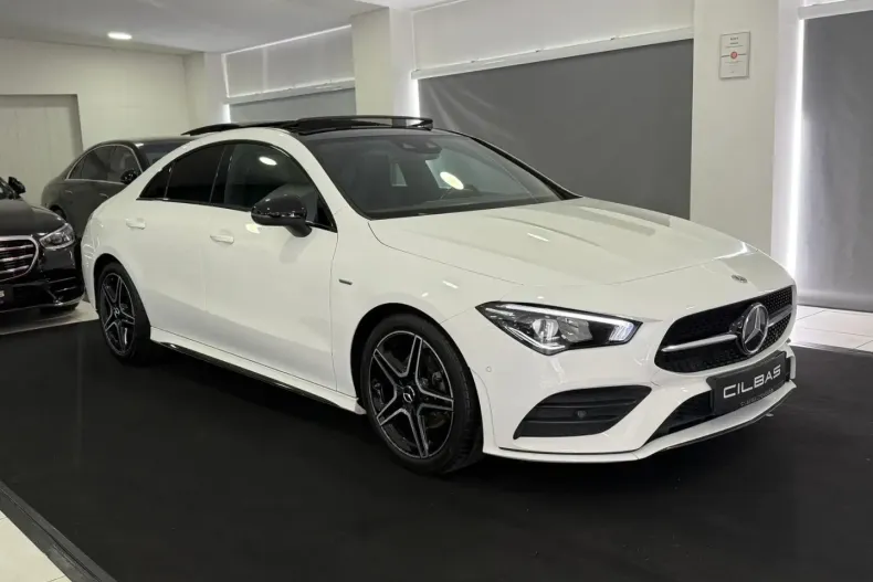 Mercedes-Benz CLA 200 din 2021 cu 74.662 km - oferta MER115418 - foto 7