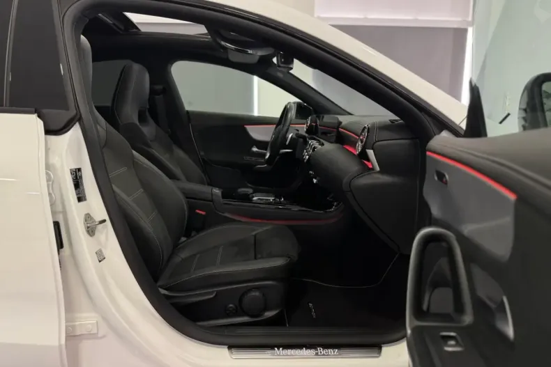 Mercedes-Benz CLA 200 din 2021 cu 74.662 km - oferta MER115418 - foto 25