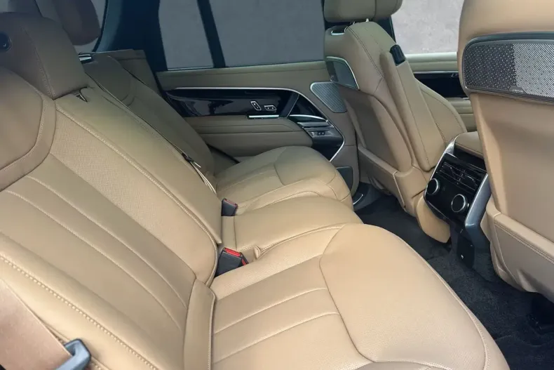 Land Rover Range Rover din 2025 cu 18 km - oferta LAN115428 - foto 9