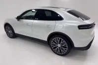 Porsche Macan din 2025 cu 10 km - oferta POR115438 - foto 6