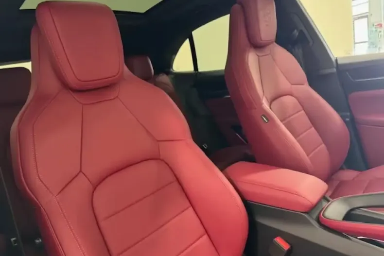 Porsche Macan din 2025 cu 10 km - oferta POR115438 - foto 14