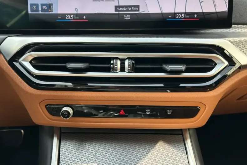 BMW 330 din 2024 cu 23.658 km - oferta BMW115446 - foto 24