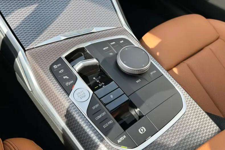 BMW 330 din 2024 cu 23.658 km - oferta BMW115446 - foto 25