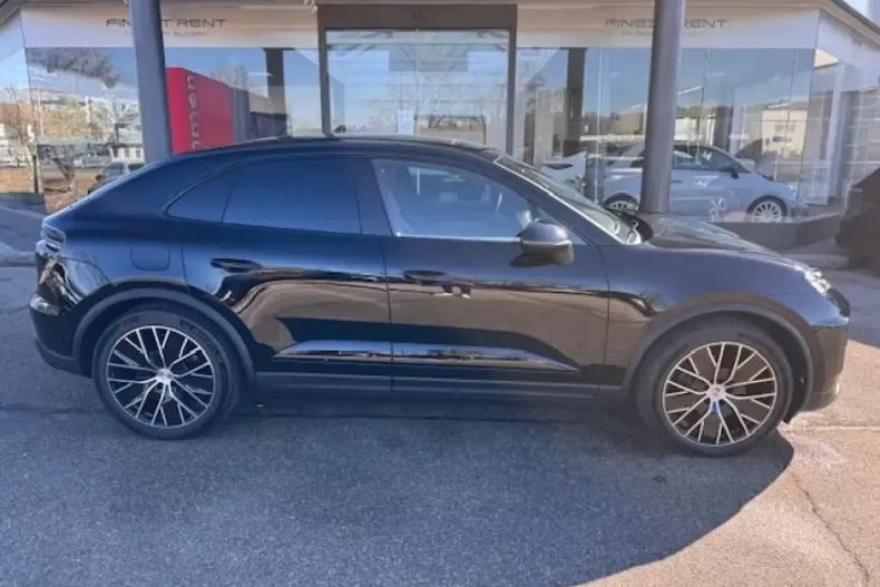 Porsche Macan din 2025 cu 10 km - oferta POR115447 - foto 3