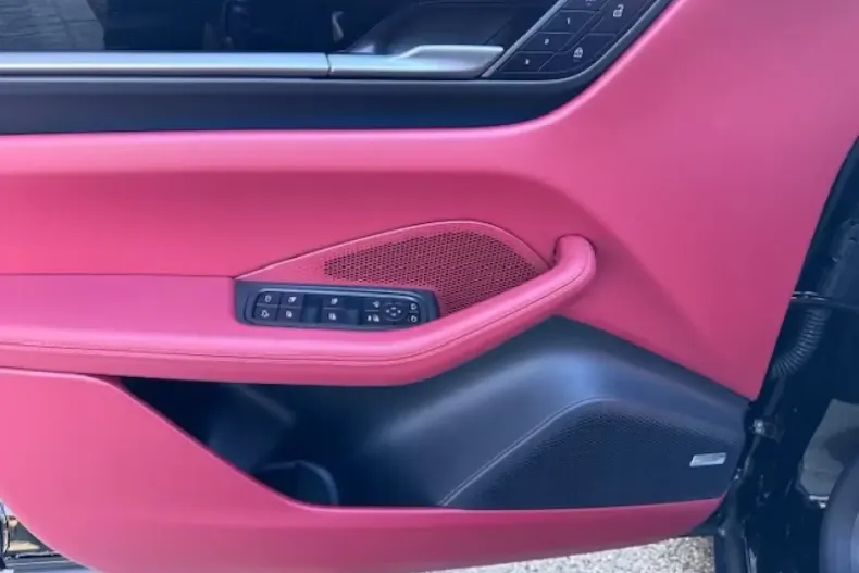 Porsche Macan din 2025 cu 10 km - oferta POR115447 - foto 10