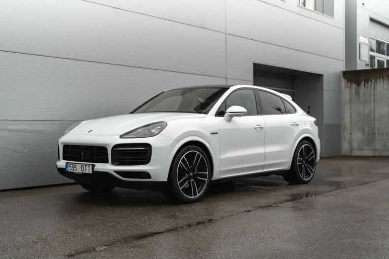 Porsche Cayenne din 2022 cu 37.900 km - oferta POR115458 - foto 1