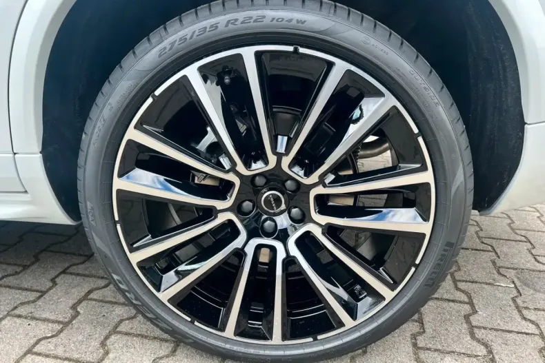 Volvo XC90 din 2025 cu 10 km - oferta VOL115459 - foto 9