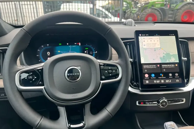 Volvo XC90 din 2025 cu 10 km - oferta VOL115459 - foto 19