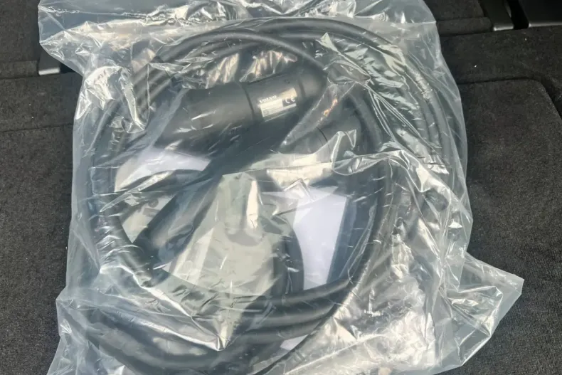 Volvo XC90 din 2025 cu 10 km - oferta VOL115459 - foto 27