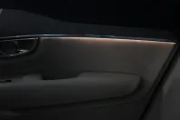 Volvo XC90 din 2025 cu 7 km - oferta VOL115466 - foto 17