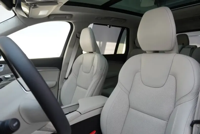 Volvo XC90 din 2025 cu 7 km - oferta VOL115466 - foto 19