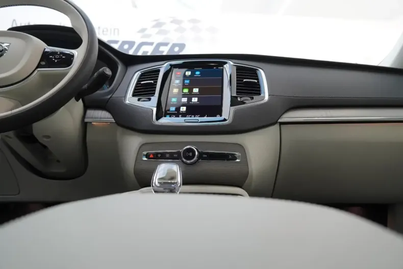 Volvo XC90 din 2025 cu 7 km - oferta VOL115466 - foto 21