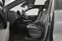 Porsche Cayenne din 2022 cu 62.965 km - oferta POR115469 - foto 9