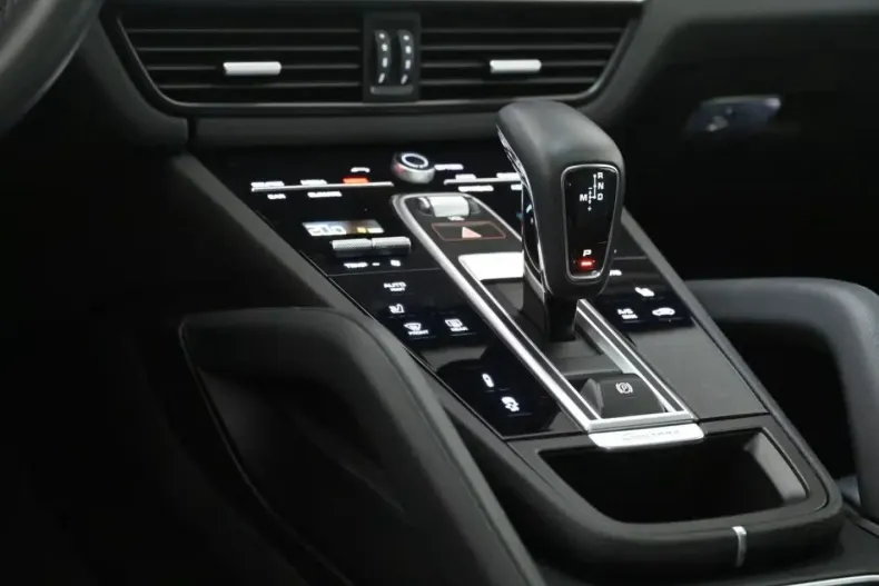 Porsche Cayenne din 2022 cu 62.965 km - oferta POR115469 - foto 11