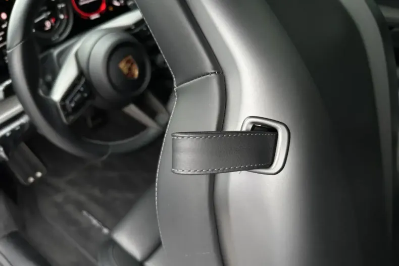 Porsche 992 din 2022 cu 12.100 km - oferta POR115478 - foto 22