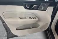 Volvo XC60 din 2025 cu 10 km - oferta VOL115483 - foto 13