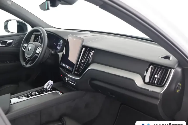 Volvo XC60 din 2025 cu 10 km - oferta VOL115487 - foto 13