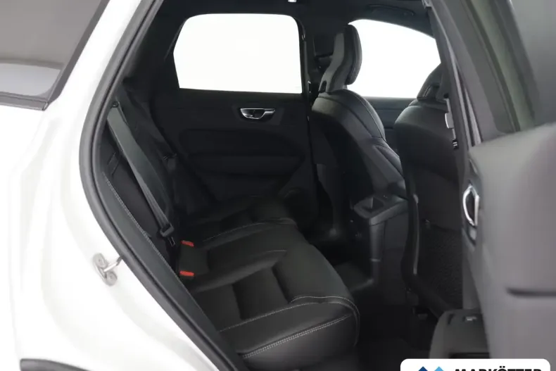 Volvo XC60 din 2025 cu 10 km - oferta VOL115487 - foto 14