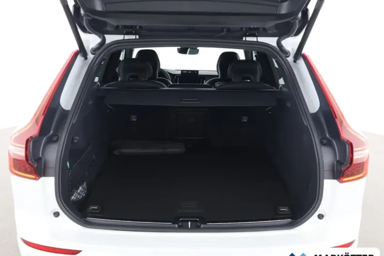 Volvo XC60 din 2025 cu 10 km - oferta VOL115487 - foto 15