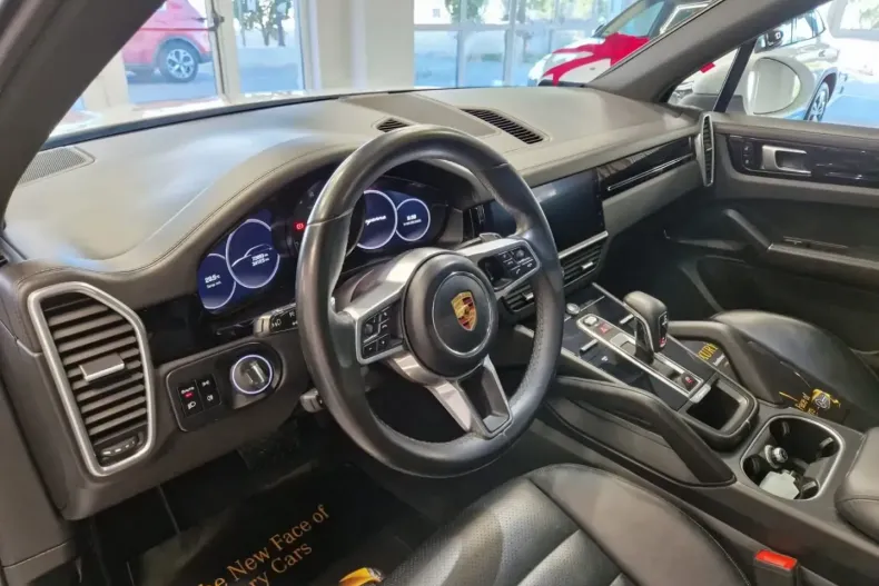 Porsche Cayenne din 2020 cu 73.900 km - oferta POR115491 - foto 3