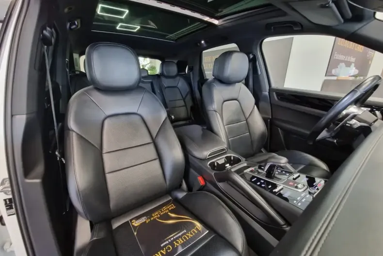 Porsche Cayenne din 2020 cu 73.900 km - oferta POR115491 - foto 29