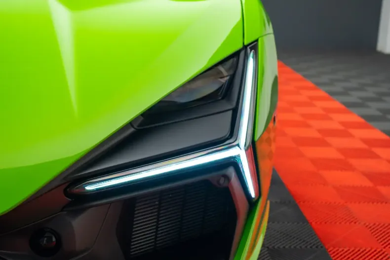 Lamborghini Revuelto din 2025 cu 400 km - oferta LAM115494 - foto 6