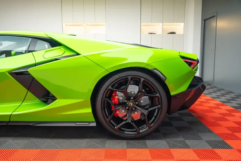 Lamborghini Revuelto din 2025 cu 400 km - oferta LAM115494 - foto 11
