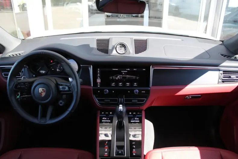 Porsche Macan din 2024 cu 37.442 km - oferta POR115507 - foto 7