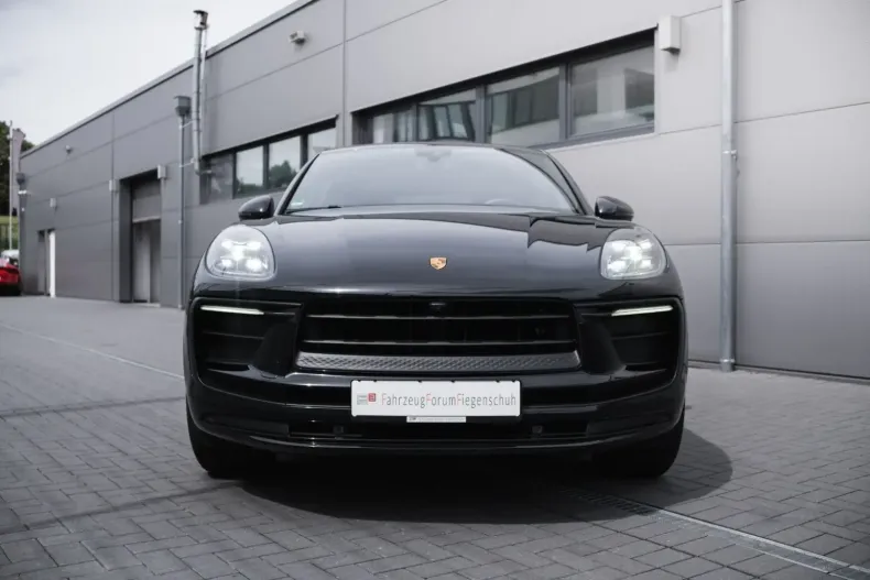 Porsche Macan din 2023 cu 18.900 km - oferta POR115508 - foto 4