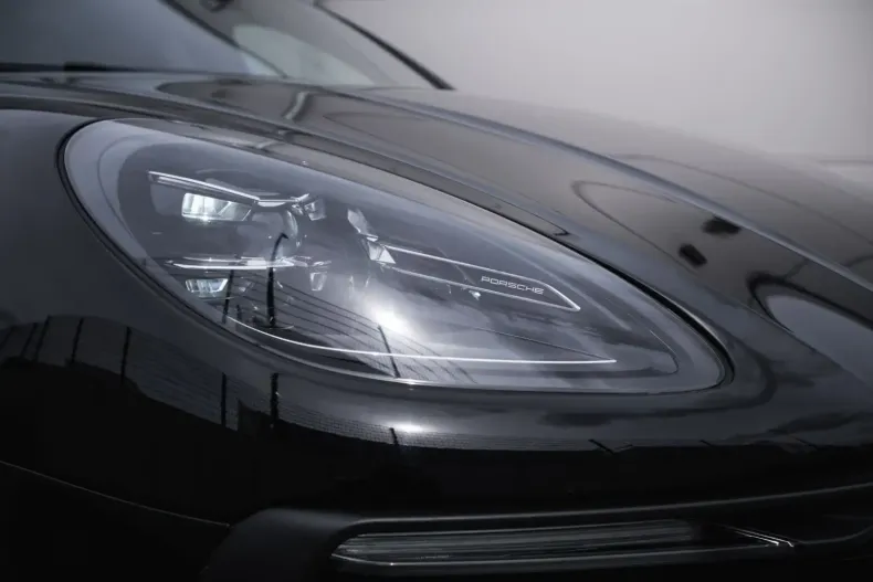 Porsche Macan din 2023 cu 18.900 km - oferta POR115508 - foto 14