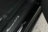 Porsche Macan din 2023 cu 30.900 km - oferta POR115510 - foto 24