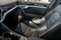 Volkswagen Touareg din 2025 cu 7.500 km - oferta VOL115511 - foto 6