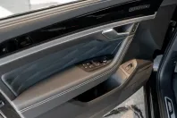 Volkswagen Touareg din 2025 cu 7.500 km - oferta VOL115511 - foto 9