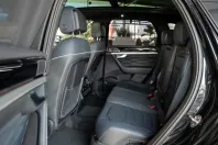 Volkswagen Touareg din 2025 cu 7.500 km - oferta VOL115511 - foto 11