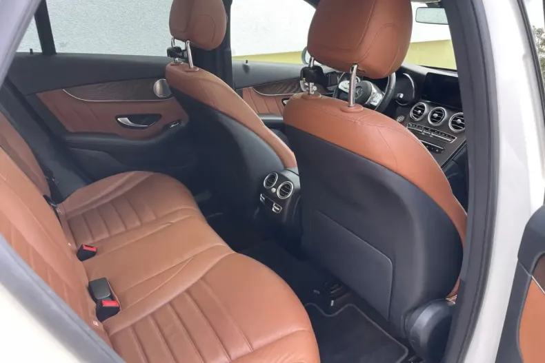 Mercedes-Benz GLC 400 din 2020 cu 94.367 km - oferta MER115512 - foto 8