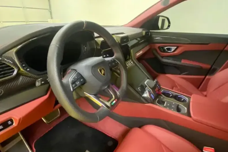 Lamborghini Urus din 2022 cu 26.500 km - oferta LAM115520 - foto 10