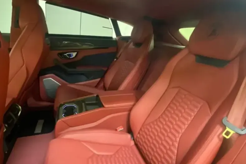 Lamborghini Urus din 2022 cu 26.500 km - oferta LAM115520 - foto 11