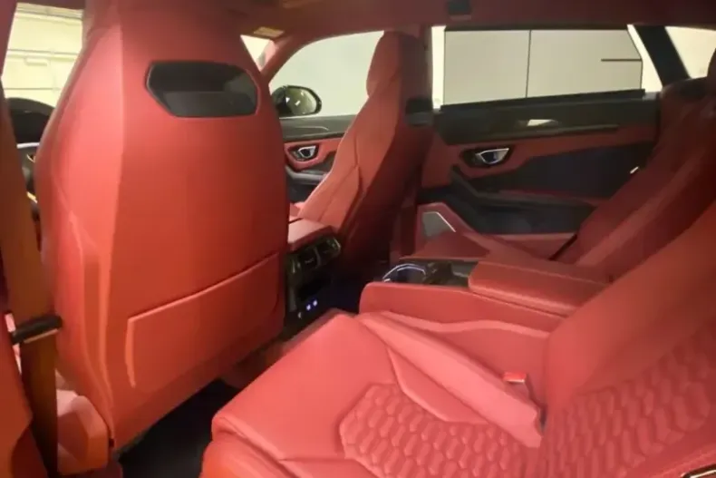 Lamborghini Urus din 2022 cu 26.500 km - oferta LAM115520 - foto 12